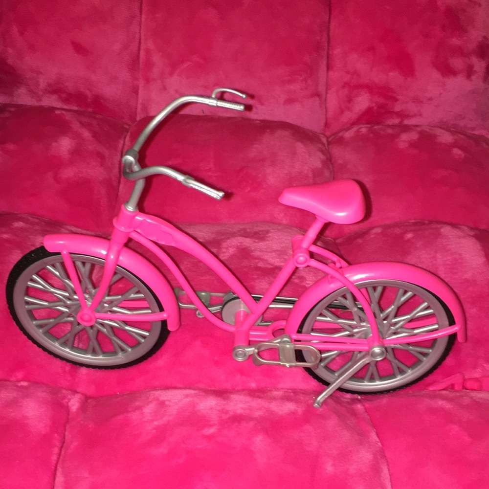 Barbie’s Pink Bike